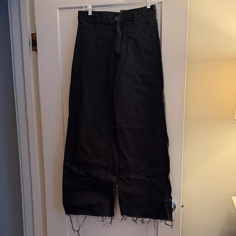 ZARA Wide leg Black Jeans with frayed hem